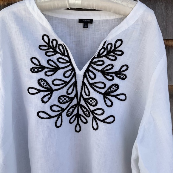 Talbots White Tunic with Black Embroidery - Picture 3 of 6